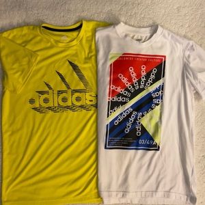 2 adidas T-shirts mens S